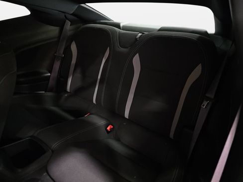Used 2017 Chevrolet Camaro LT RWD image 20