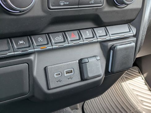 Used 2022 Chevrolet Silverado 1500 Custom RWD image 28
