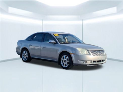 Used 2009 Mercury Sable Premier image 8