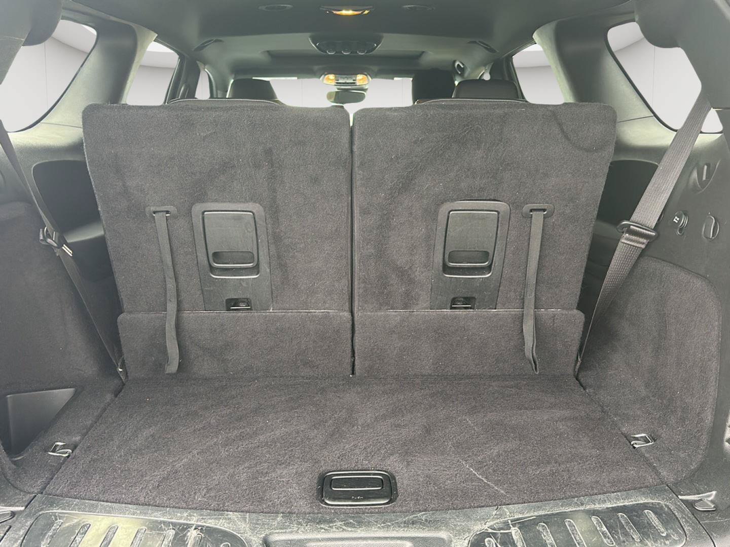Used 2025 Dodge Durango GT AWD/4WD image 36