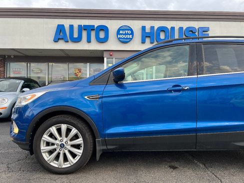 Used 2019 Ford Escape SEL FWD image 37