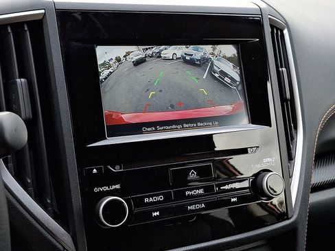 Used 2022 Subaru Crosstrek 2.0i Premium image 16