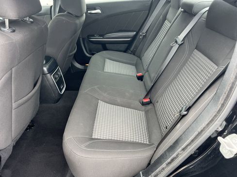 Used 2023 Dodge Charger SXT image 18