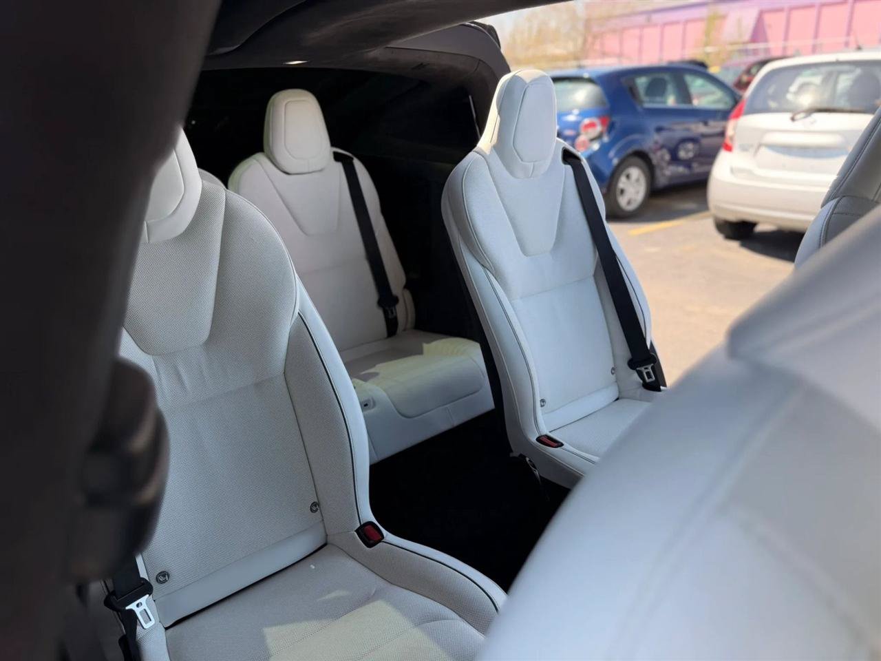 Used 2022 Tesla Model X Plaid AWD/4WD image 32