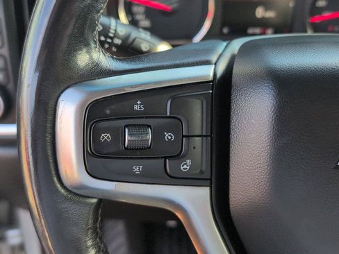 Used 2021 Chevrolet Silverado 1500 LT AWD/4WD image 24