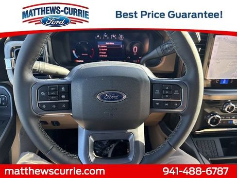 New 2026 Ford F250 Lariat w/ Black Appearance Package AWD/4WD image 19