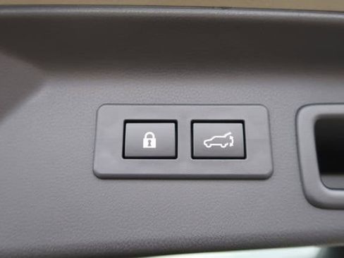 Certified 2025 Subaru Forester Limited w/ Popular Package #1 image 34