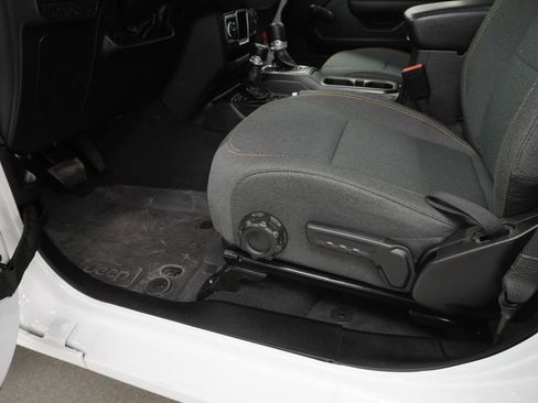 Certified 2024 Jeep Wrangler Sport image 37