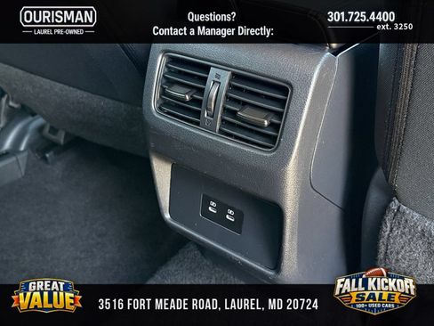 Used 2025 Nissan Rogue SV AWD/4WD image 14