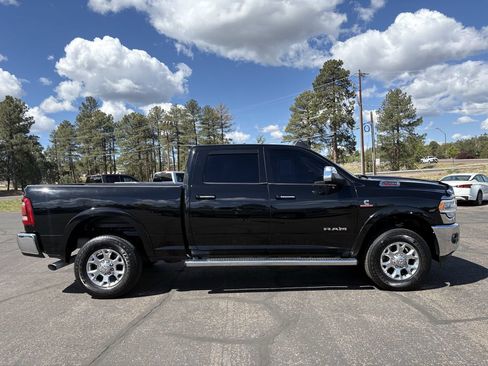 Used 2022 RAM 2500 Laramie AWD/4WD image 7
