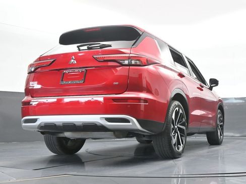 Used 2024 Mitsubishi Outlander SE Black Edition FWD image 54