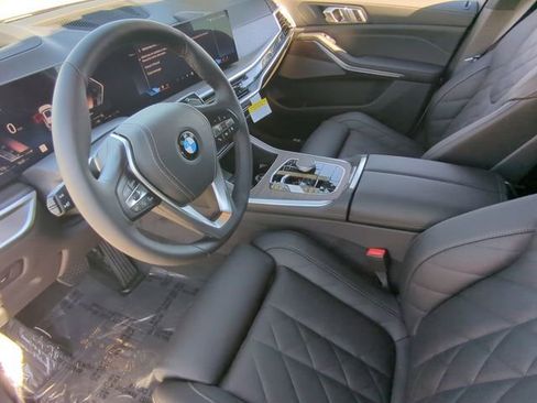 New 2026 BMW X5 sDrive40i w/ Premium Package image 18