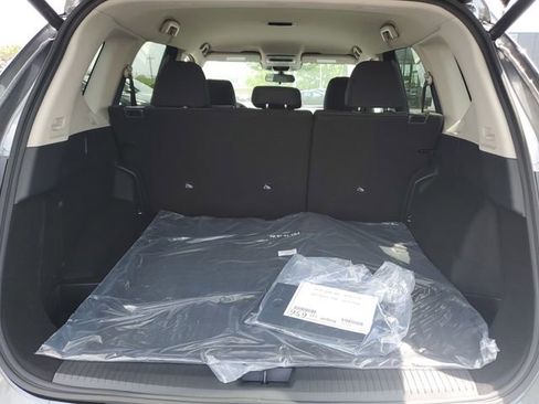 New 2026 Nissan Rogue SV w/ Cold Weather Package AWD/4WD image 12