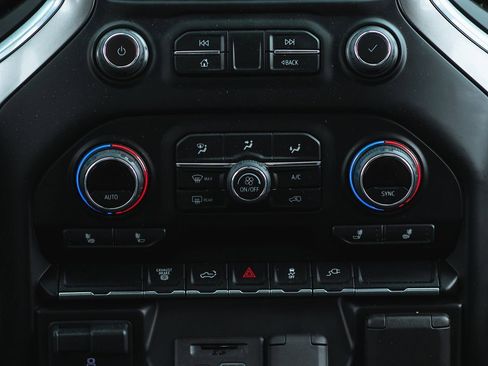 Used 2023 Chevrolet Silverado 2500 LTZ image 20