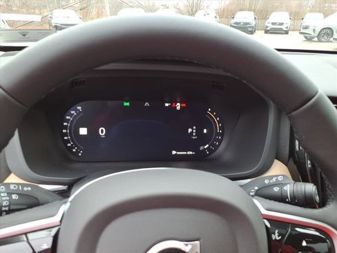 New 2026 Volvo XC60 B5 Plus w/ Climate Package image 17