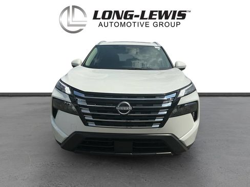 Used 2026 Nissan Rogue SV w/ SV Premium Package FWD image 11