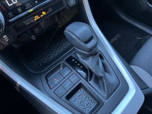 Used 2023 Toyota RAV4 XLE FWD image 26