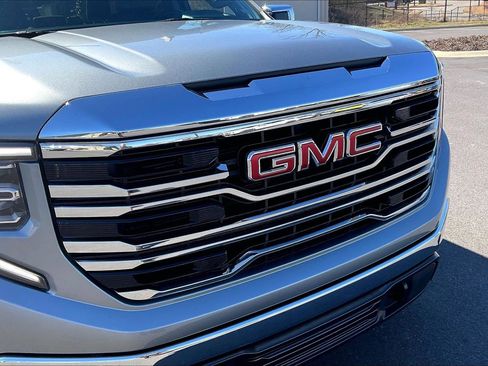 Used 2025 GMC Sierra 1500 SLT image 34