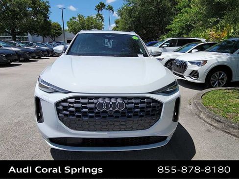 Certified 2025 Audi Q5 Premium w/ Premium Plus AWD/4WD image 17