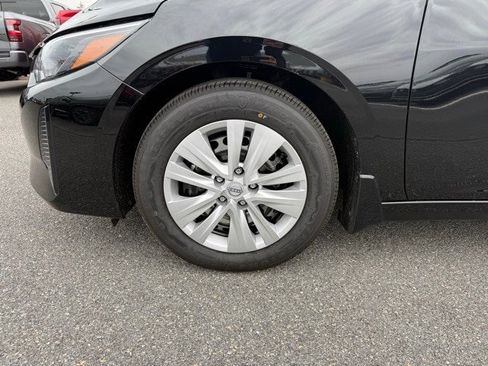 New 2025 Nissan Sentra S image 9