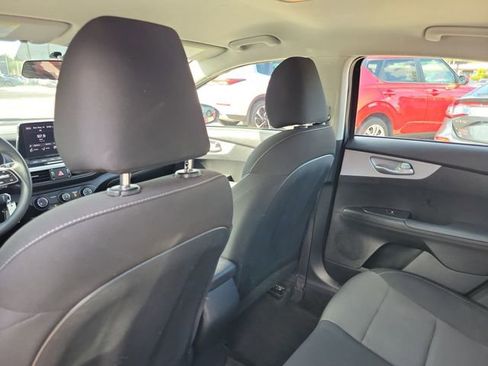 Used 2024 Kia Forte LXS FWD image 25