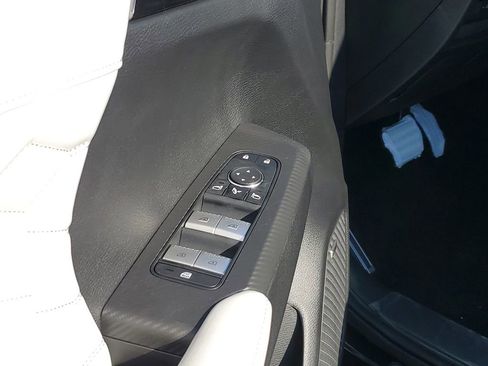 New 2026 Mitsubishi Outlander SEL FWD image 16