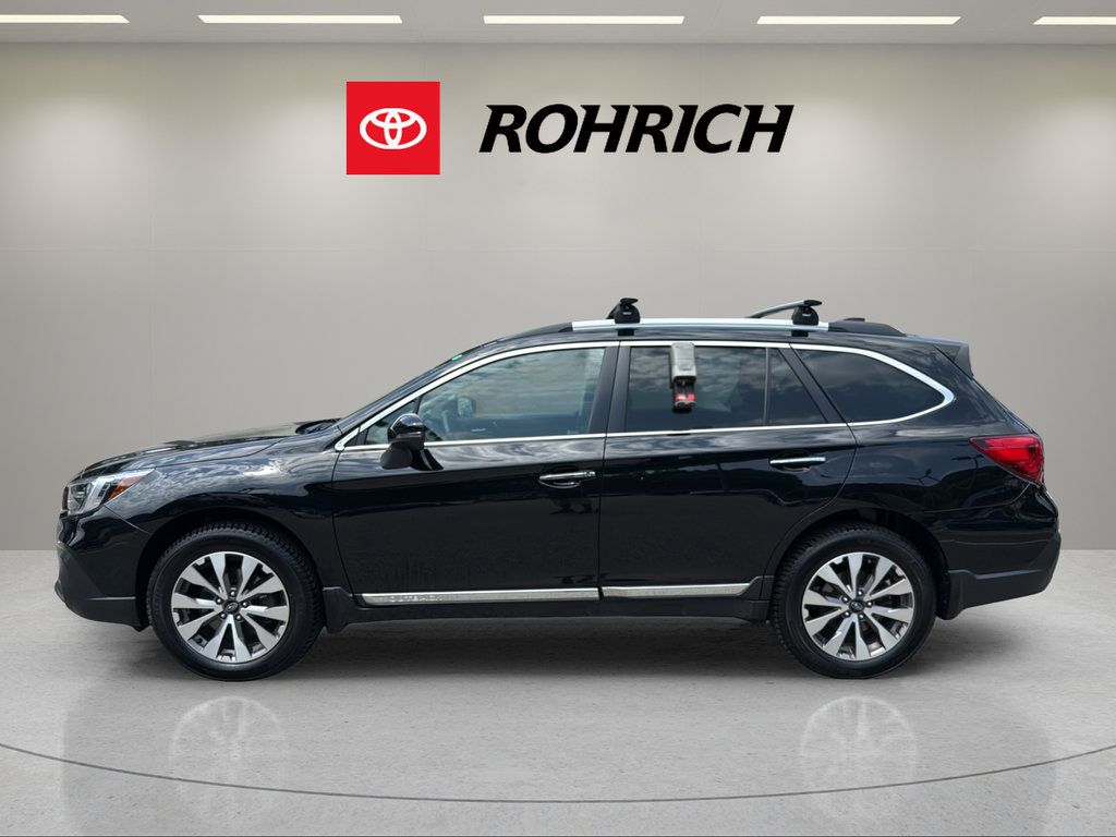 Used 2018 Subaru Outback 2.5i Touring w/ Popular Package #3 AWD/4WD image 9