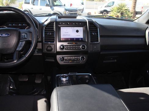 Used 2021 Ford Expedition XL image 18