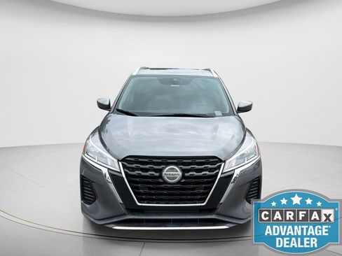 Used 2021 Nissan Kicks SV FWD image 3