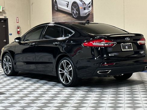 Used 2020 Ford Fusion Titanium image 6