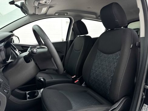 Used 2022 Chevrolet Spark LS image 17