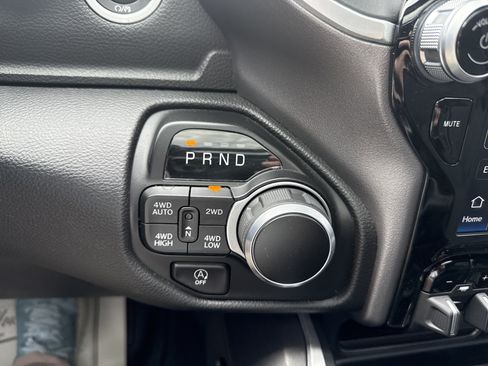Used 2023 RAM 1500 Big Horn AWD/4WD image 24
