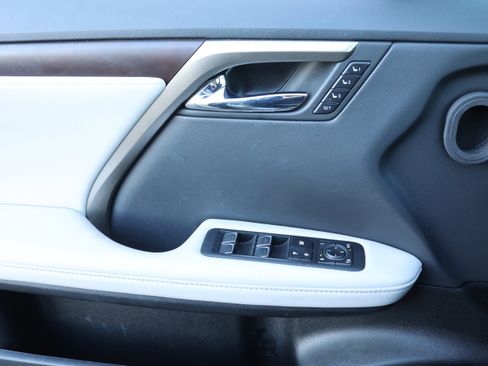 Used 2021 Lexus RX 350 FWD w/ Premium Package image 12