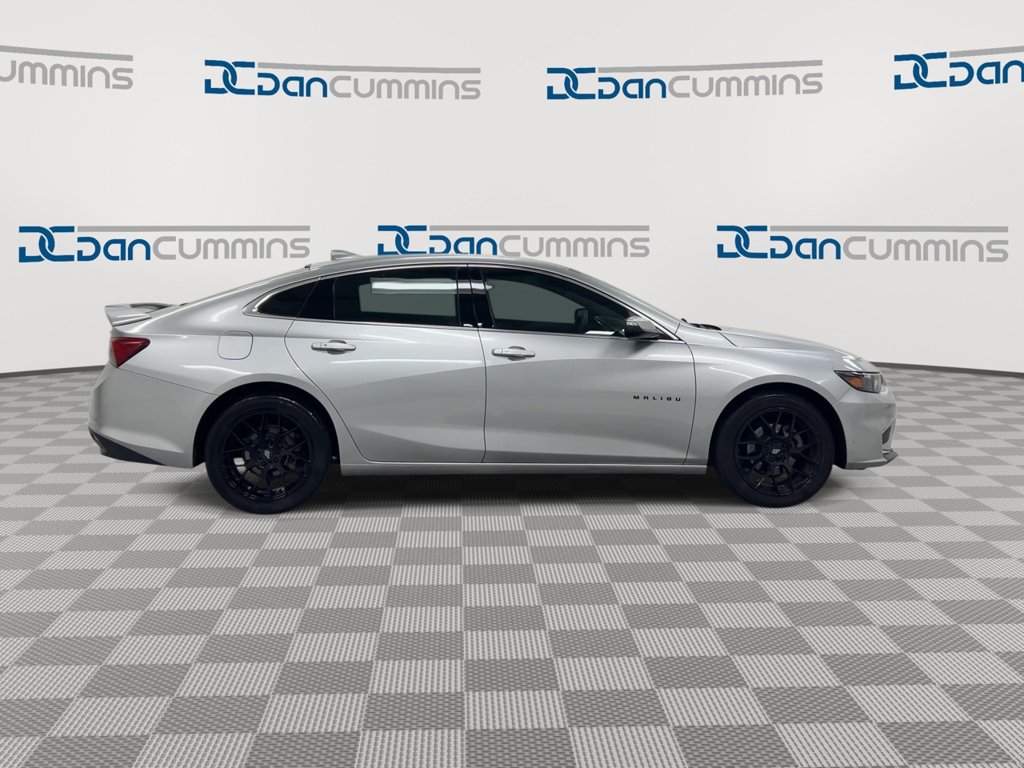 Used 2018 Chevrolet Malibu LT FWD image 9