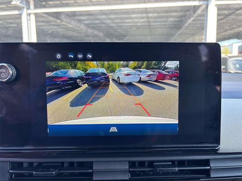 Used 2024 Honda Prologue EX image 22