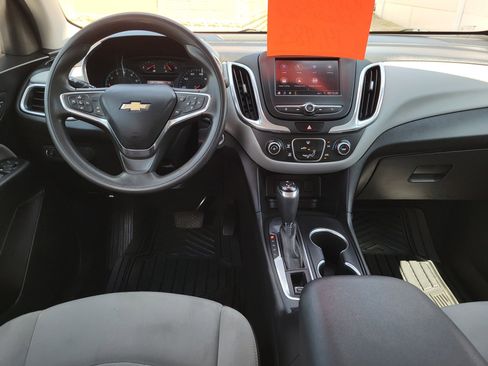 Used 2020 Chevrolet Equinox LS w/ LS Convenience Package image 13