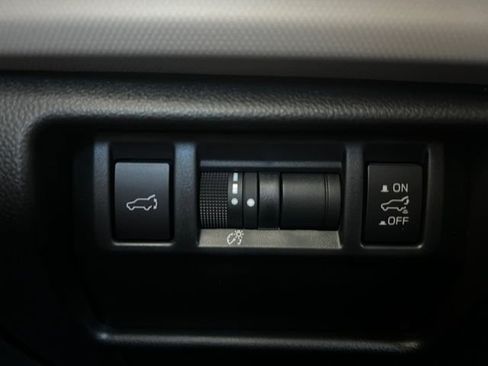 Used 2025 Subaru Forester Premium w/ Protection Package AWD/4WD image 24