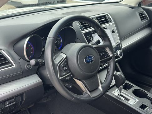 Used 2018 Subaru Outback 2.5i Premium AWD/4WD image 46