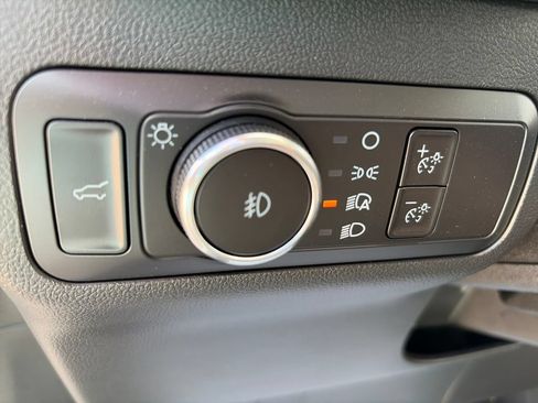 Used 2023 Ford Escape ST-Line Elite w/ Premium Technology Package AWD/4WD image 19