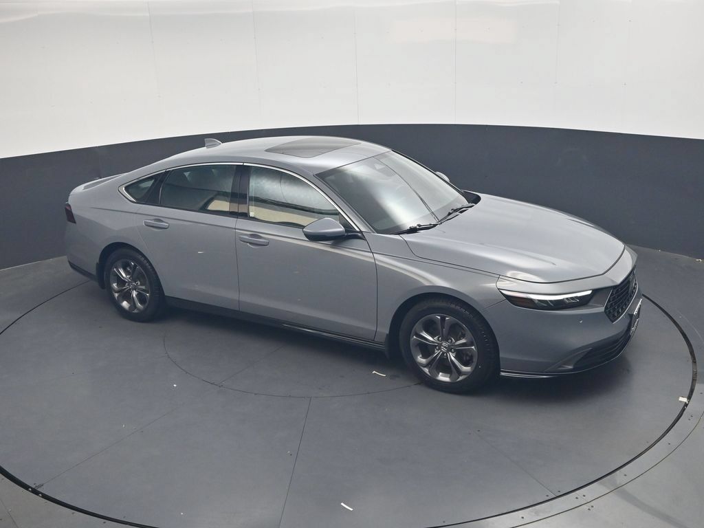 Used 2023 Honda Accord EX-L image 15