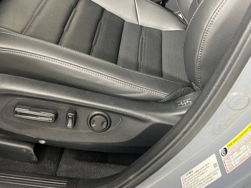 Used 2025 Honda CR-V EX-L image 25