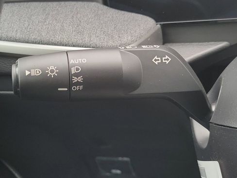 New 2026 Nissan Kicks SV image 33