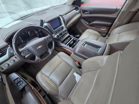 Used 2016 Chevrolet Suburban LTZ AWD/4WD image 8
