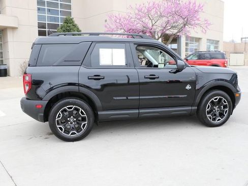 Used 2025 Ford Bronco Sport Outer Banks w/ Outer Banks Tech Package+ AWD/4WD image 6
