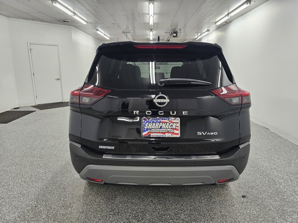 Used 2023 Nissan Rogue SV AWD/4WD image 5