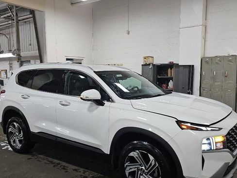 Used 2023 Hyundai Santa Fe SEL image 4