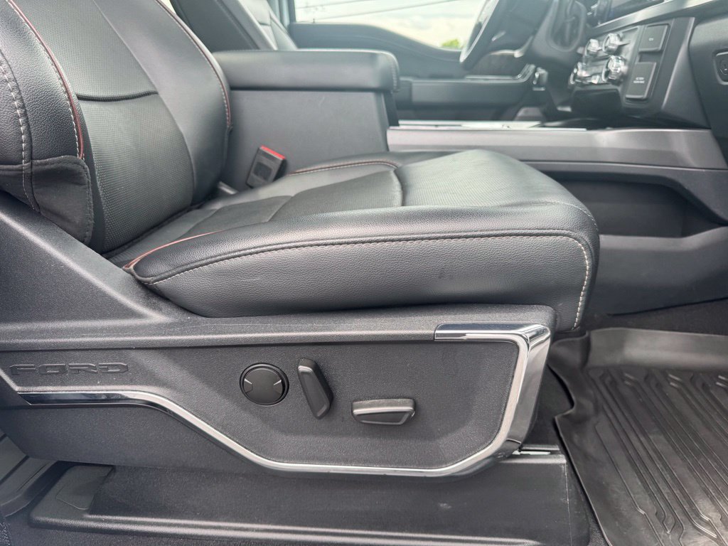 Certified 2024 Ford F250 Lariat w/ Lariat Ultimate Package AWD/4WD image 18