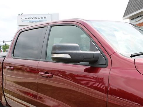 Used 2022 RAM 1500 Big Horn AWD/4WD image 2