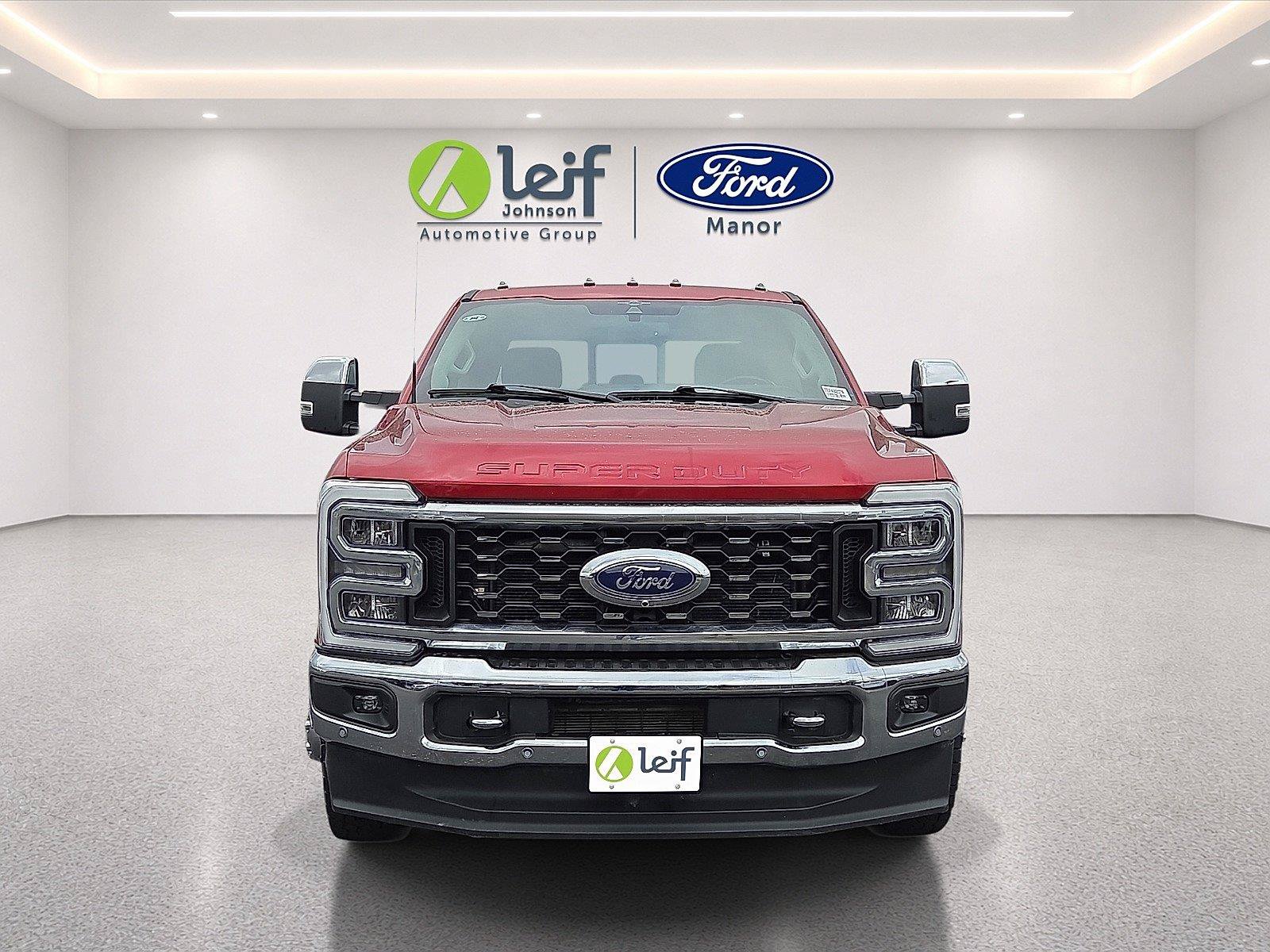 Used 2023 Ford F350 Lariat w/ Lariat Ultimate Package AWD/4WD image 2