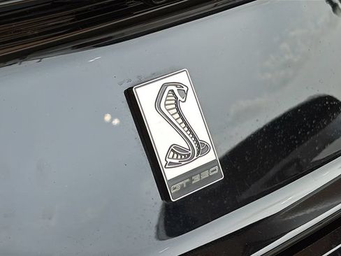 Used 2017 Ford Mustang Shelby GT350 RWD image 28